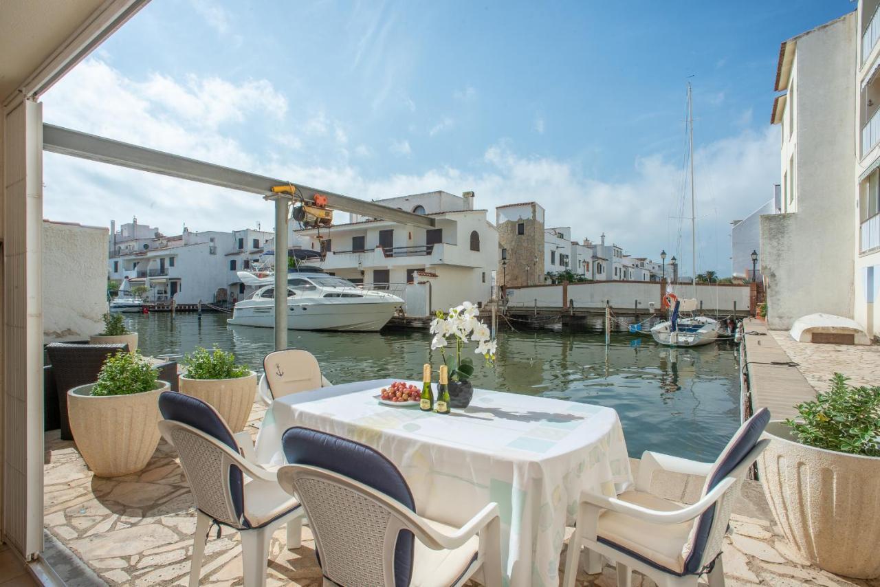Villa Casa Port Grec à Empuriabrava Extérieur photo