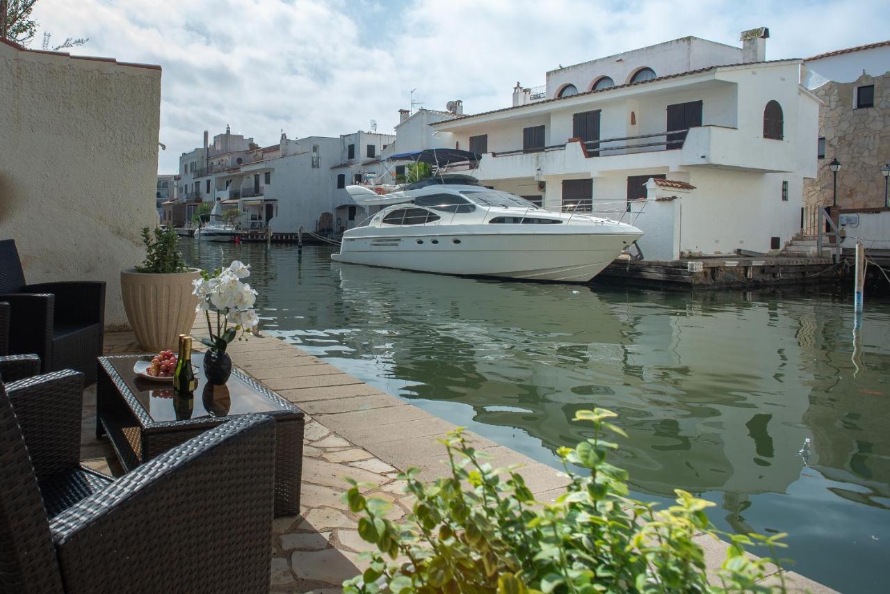 Villa Casa Port Grec à Empuriabrava Extérieur photo
